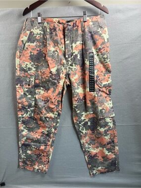 Lost Men's Cargo Pants - Orange, Green Camo